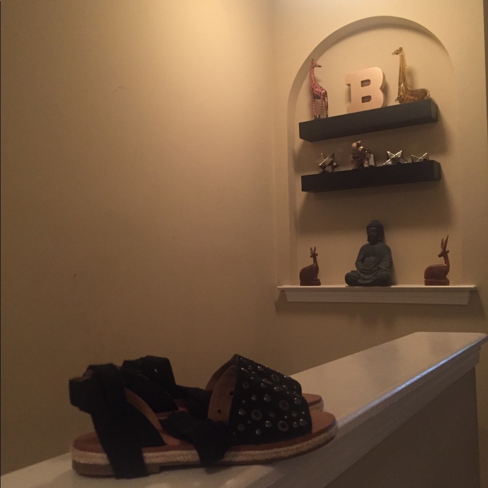 Lucky Brand sz 5 sandal